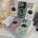 Outer Space 3D Astronaut iPhone Case(iPhone 17/16)